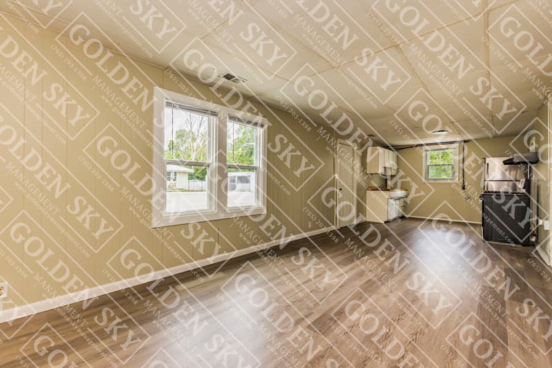 Rental property at 2011 East 18th Street, Unit 13, Muncie - photo 1 of 16