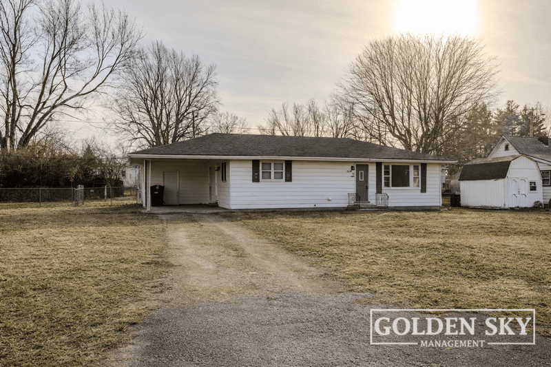 Rental property at 2125 East Harvard Avenue, Muncie - photo 1 of 13