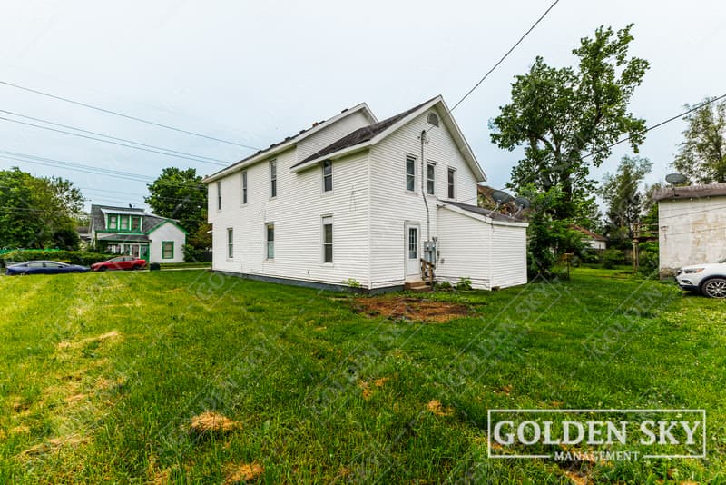 Rental property at 717 North Mulberry Street - NA, UNit 2, Muncie