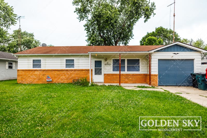 Rental property at 3129 South Opechee Drive, Muncie
